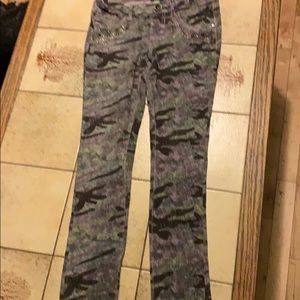 Stretch camo pants